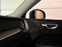 Volvo XC60 T8 AWD Recharge Ultra Bright | Luchtvering | Trekhaak | 360° Camera | 455pk | Head-Up Display | Adaptieve Cruise Control | Stoelverwarming voor+achter | Stuurwielverwarming | Schuifdak | Full LED Meesturende koplampen | Pilot Assist | BLIS Dode Hoek Detectie | Elektrische voorstoelen geheugen | Lederen bekleding | Zitting verlenging voorstoelen | Lederen dashboard | 20 Inch | Google Infotainment | Keyless Drive | Elektrisch bedienbare achterklep | DAB Radio | Apple Carplay/Android Auto | Alarm Klasse III | Draadloos telefoon opladen | Volvo On Call met mobiele App functie | Platinum Grey Metallic |