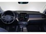 Volvo XC90 T8 Recharge AWD Ultra Dark - Panorama/schuifdak - IntelliSafe Assist & Surround - 360º Camera - Harman/Kardon audio - Adaptieve LED koplampen - Verwarmde voorstoelen, stuur & achterbank - Parkeersensoren voor & achter - Elektr. bedienb. voorstoelen met geheugen - Head up display - Draadloze tel. lader - Extra getint glas - 21' LMV