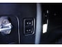 Land Rover Defender 110 P300 E 110 X-Dynamic HSE / Meridian / 22 Inch / Head Up / Trekhaak