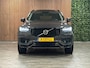 Volvo XC90 T8 AWD Recharge Ultra Ultimate Dark | Trekhaak | All Season Banden | 360 Camera | Head-Up Display | Harman Kardon | 455pk | Adaptieve Cruise Control | Stoelverwarming voor+achter | Stuurwielverwarming | Schuifdak | Full LED Meesturende koplampen | Pilot Assist | BLIS Dode Hoek Detectie | Alcantara hemelbekleding | Lederen zonnekleppen en handgrepen | Elektrische voorstoelen geheugen | Lederen bekleding | Zitting verlenging voorstoelen | Lederen dashboard | 20 Inch | Google Infotainment | Keyless Drive | Privacy Glass | Elektrisch bedienbare achterklep | Geïntegreerd kinderzitje achterin | Geïntegreerde zongordijnen achterportieren | Verlichte instaplijsten | 7-Persoons | 4-Zone Climate Control | DAB Radio | Apple Carplay/Android Auto | Alarm Klasse III | Draadloos telefoon opladen | Volvo On Call met mobiele App functie | Platinum Grey Metallic |