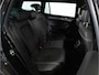 Volkswagen Passat Variant R-Line 1.5 TSI 150 PK DSG | LED Plus | Navigatie | Trekhaak | Adaptieve Cruise Control | Achteruitrijcamera |
