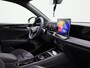 Volkswagen Tiguan 1.5 eHybrid R-Line Edition 272 PK| Trekhaak | 360 Camera | Navigatie Groot | Head-Updisplay | LED Matrix | Stoelverwarming | Stuurwielverwarming