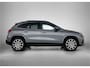 Mercedes-Benz EQA 250+ Business Solution AMG 71 kWh | Premium pakket | Nightpakket | Panoramaschuifdak | 360° camera | Burmester Surround Sound | 19 inch tienspaaks lichtmetalen AMG-velgen |