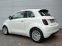 Fiat 500 RED 24 kWh Navi Camera Carplay Led Cruise SOH 100% Eerste Eigenaar Dealer Onderhouden Nieuwstaat 2023 incl 12 maanden garantie