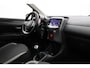 Toyota Aygo 1.0 VVT-i x-joy cabrio | Elektrisch vouwdak | Fietsensteun | Navigatie | Clima | Camera | 15 inch | Bluetooth | Privacy glas