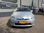 Toyota Prius 1.8 Dynamic 99PK Trekhaak,Navi,Clima,Cruise,HUD,Isofix,ElektrRamen+Spiegels,Camera,Bluetooth,KeylessEntry+Start,Lmv