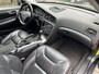 Volvo XC70 2.5 T Momentum dealer onderhouden, leder interieurs, carkit..