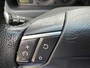 Volvo XC70 2.5 T Momentum dealer onderhouden, leder interieurs, carkit..