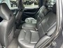Volvo XC70 2.5 T Momentum dealer onderhouden, leder interieurs, carkit..