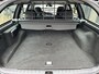 Volvo XC70 2.5 T Momentum dealer onderhouden, leder interieurs, carkit..