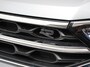 Volkswagen T-Roc 1.5 TSI 150pk Automaat R-Line Digitale Cockpit Climate Control Camera Navigatie Apple Carplay/Android Auto Lichtmetalen Velgen Parkeer sensoren Dab Led Adaptive Cruise Control