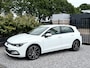 Volkswagen Golf 1.4 eHybrid Style Navi|IQLight|Memoryinter|Stuuverw 204PK