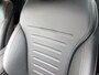 Mercedes-Benz GLC 300e 4MATIC Business Solution AMG | Premium | Nightpakket | Trekhaak | 20 inch vijfspaaks AMG-velgen | Smartphone-integratie | 360° camera | Sfeerverlichting |