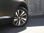 Peugeot 5008 Blue Lease Premium Avantage 1.2 PureTech 130pk Automaat 7-Pers. | FOCAL | DODE HOEK | TREKHAAK | CAM. VOOR/ACHTER