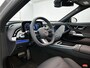 Mercedes-Benz E-klasse 300 e Business Solution AMG | Premium pakket | Winterpakket | Nightpakket | Leder pakket | Trekhaak | Panoramaschuifdak | 20-inch multi-spaak AMG velgen | 360° camera | Burmester® 4D surround sound system |