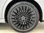 Mercedes-Benz E-klasse 300 e Business Solution AMG | Premium pakket | Winterpakket | Nightpakket | Leder pakket | Trekhaak | Panoramaschuifdak | 20-inch multi-spaak AMG velgen | 360° camera | Burmester® 4D surround sound system |