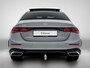 Mercedes-Benz E-klasse 300 e Business Solution AMG | Premium pakket | Winterpakket | Nightpakket | Leder pakket | Trekhaak | Panoramaschuifdak | 20-inch multi-spaak AMG velgen | 360° camera | Burmester® 4D surround sound system |