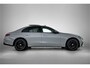 Mercedes-Benz E-klasse 300 e Business Solution AMG | Premium pakket | Winterpakket | Nightpakket | Leder pakket | Trekhaak | Panoramaschuifdak | 20-inch multi-spaak AMG velgen | 360° camera | Burmester® 4D surround sound system |