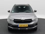 Skoda Kamiq 1.0 TSi 115 Pk Automaat Monte Carlo | Trekhaak | Panorama dak | Stoelverwarming | Matrix LED | Camera | Carplay | 17 Inch | 18.059 Km !!