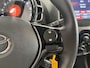 Toyota Aygo 1.0 VVT-i x-play | Apple CarPlay | Lage KM-stand | Achteruitrijcamera |