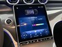 Mercedes-Benz GLC 300e 4MATIC Business Solution AMG | Advanced plus pakket | Nightpakket | Trekhaak | Middenconsole metaalstructuur | 19” vijfspaaks lichtmetalen AMG-velgen | 	URBAN GUARD Plus | Warmtewerend, donkergetint glas |