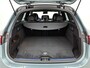 Mercedes-Benz GLC 300e 4MATIC Business Solution AMG | Advanced plus pakket | Nightpakket | Trekhaak | Middenconsole metaalstructuur | 19” vijfspaaks lichtmetalen AMG-velgen | 	URBAN GUARD Plus | Warmtewerend, donkergetint glas |