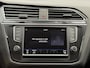 Volkswagen Tiguan 1.4 TSI 125pk Connected Series, TREKHAAK, CRUISE CONTROL, AIRCO, APPLE CARPLAY, PDC