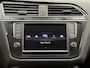 Volkswagen Tiguan 1.4 TSI 125pk Connected Series, TREKHAAK, CRUISE CONTROL, AIRCO, APPLE CARPLAY, PDC