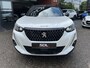 Peugeot 2008 1.2 PureTech GT Pack D.RIEM VERVANGEN // LEDER-ALCANTARA // DODEHOEK // ADAPT. CRUISE // CAMERA+SENSOREN // STOELVERWARMING // NAVI+CARPLAY //