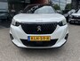 Peugeot 2008 1.2 PureTech GT Pack D.RIEM VERVANGEN // LEDER-ALCANTARA // DODEHOEK // ADAPT. CRUISE // CAMERA+SENSOREN // STOELVERWARMING // NAVI+CARPLAY //