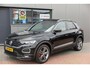 Volkswagen T-Roc 1.5 TSI 150pk DSG Sport Business R-Line , Pano , Virtual , Xenon, Leder, Navi , Carplay , LMV, PDC, Camera etc. etc
