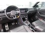 Volkswagen T-Roc 1.5 TSI 150pk DSG Sport Business R-Line , Pano , Virtual , Xenon, Leder, Navi , Carplay , LMV, PDC, Camera etc. etc