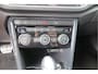 Volkswagen T-Roc 1.5 TSI 150pk DSG Sport Business R-Line , Pano , Virtual , Xenon, Leder, Navi , Carplay , LMV, PDC, Camera etc. etc