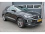 Volkswagen T-Roc 1.5 TSI 150pk DSG Sport Business R-Line , Pano , Virtual , Xenon, Leder, Navi , Carplay , LMV, PDC, Camera etc. etc