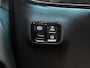 Mercedes-Benz GLB 250+ Business Solution AMG 7p. 85.5 kWh | Premium pakket | Winterpakket | Nightpakket | GUARD 360° | Trekhaak | Vast panoramadak | Smartphone integratie | Sfeerverlichting | 	Sierelementen in aluminium | 19” vijfspaaks lichtmetalen AMG-velgen |