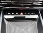 Mercedes-Benz GLB 250+ Business Solution AMG 7p. 85.5 kWh | Premium pakket | Winterpakket | Nightpakket | GUARD 360° | Trekhaak | Vast panoramadak | Smartphone integratie | Sfeerverlichting | 	Sierelementen in aluminium | 19” vijfspaaks lichtmetalen AMG-velgen |