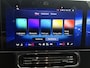 Mercedes-Benz GLB 250+ Business Solution AMG 7p. 85.5 kWh | Premium pakket | Winterpakket | Nightpakket | GUARD 360° | Trekhaak | Vast panoramadak | Smartphone integratie | Sfeerverlichting | 	Sierelementen in aluminium | 19” vijfspaaks lichtmetalen AMG-velgen |