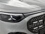 Mercedes-Benz GLB 250+ Business Solution AMG 7p. 85.5 kWh | Premium pakket | Winterpakket | Nightpakket | GUARD 360° | Trekhaak | Vast panoramadak | Smartphone integratie | Sfeerverlichting | 	Sierelementen in aluminium | 19” vijfspaaks lichtmetalen AMG-velgen |
