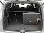 Mercedes-Benz GLB 250+ Business Solution AMG 7p. 85.5 kWh | Premium pakket | Winterpakket | Nightpakket | GUARD 360° | Trekhaak | Vast panoramadak | Smartphone integratie | Sfeerverlichting | 	Sierelementen in aluminium | 19” vijfspaaks lichtmetalen AMG-velgen |