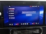 Mercedes-Benz GLB 250+ Business Solution AMG 7p. 85.5 kWh | Premium pakket | Winterpakket | Nightpakket | GUARD 360° | Trekhaak | Vast panoramadak | Smartphone integratie | Sfeerverlichting | 	Sierelementen in aluminium | 19” vijfspaaks lichtmetalen AMG-velgen |