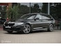 BMW 5-Serie Touring 530e Business Edition Plus | M- Pakket | Pano | Harman Kardon | Trekhaak | 360 Camera | HUD | ACC | DAB+ | Stoelverwarming