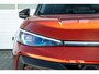 Volkswagen T-Roc 1.5 eTsi 115pk DSG Style First Edition | Black Style Pakket | Multimedia Pakket