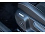 Volkswagen T-Roc 1.5 eTsi 115pk DSG Style First Edition | Black Style Pakket | Multimedia Pakket