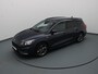 Ford Focus Wagon EcoBoost Hybrid ST Line X Business 155pk Head-Up | Camera | Cruise | Parkeersens. v+a | Trekhaak elektrisch.