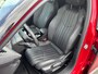 Peugeot e-2008 GT Pack EV 3-FASEN 50kWh 136pk | NAPPA LEDER | ADAPTIVE CRUISE | KEYLESS ENTRY | LAGE KM-STAND! | STOELVERW. | CAMERA | CLIMA | DAB+ |