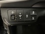Kia Stonic 1.0 T-GDi MHEV DynamicPlusLine apple Carplay / Android Auto | Navigatiesysteem | Licht + Regensensor | Cruise Control | Parkeersensoren + Camera Achter | 16"Lichtmetalen velgen | Climate Control