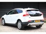 Volvo V40 Cross Country 1.5 T3 Polar+ Luxury Panorama/Camera/Leer/Parkeersensor v,a/Trekhaak
