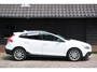 Volvo V40 Cross Country 1.5 T3 Polar+ Luxury Panorama/Camera/Leer/Parkeersensor v,a/Trekhaak
