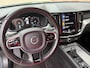 Volvo XC60 2.0 B4 R-Design|Camera|Leder|Stoel en stuur verwarming|
