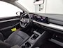 Volkswagen Golf 1.0 TSI Life Business 110 PK| Origineel Nederlands | 1e Eigenaar | Dealeronderhouden | Navigatie | Bestuurdersstoel Elektrisch | Stoelverwarming | Stuurwielverwarming | Parkeersensoren | LED Plus | Artvelours